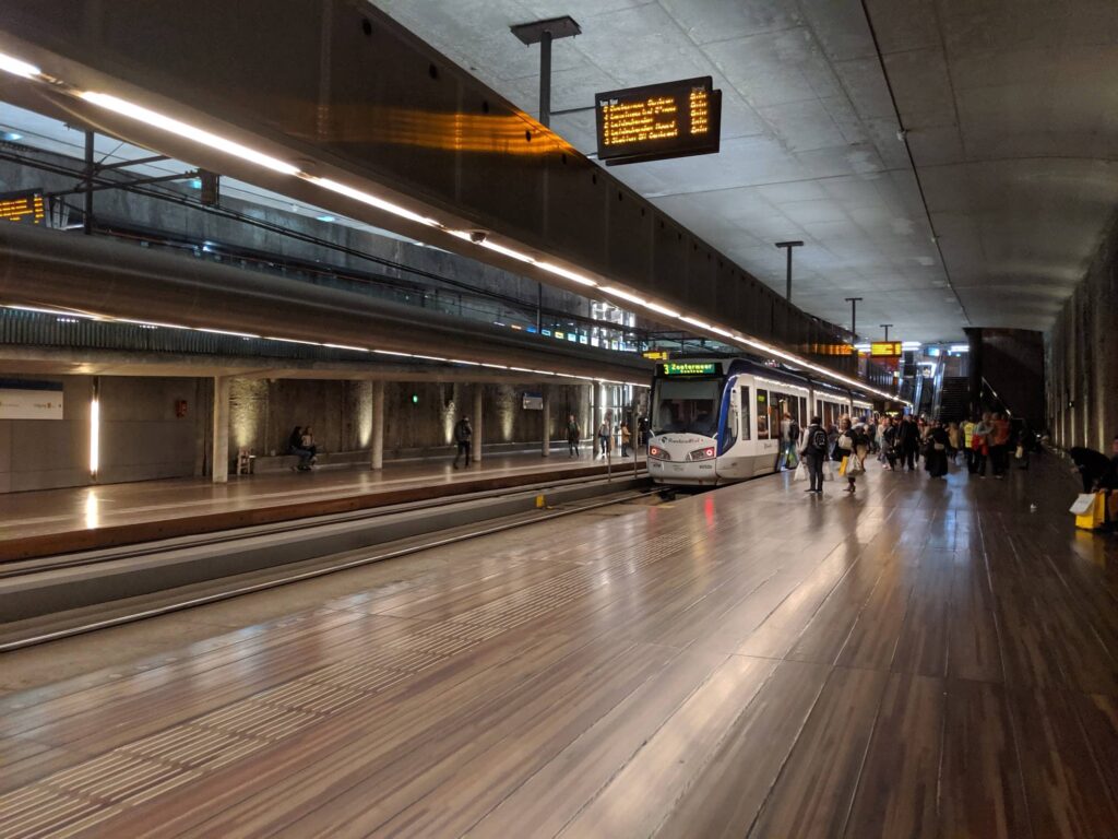 The Hague Metro