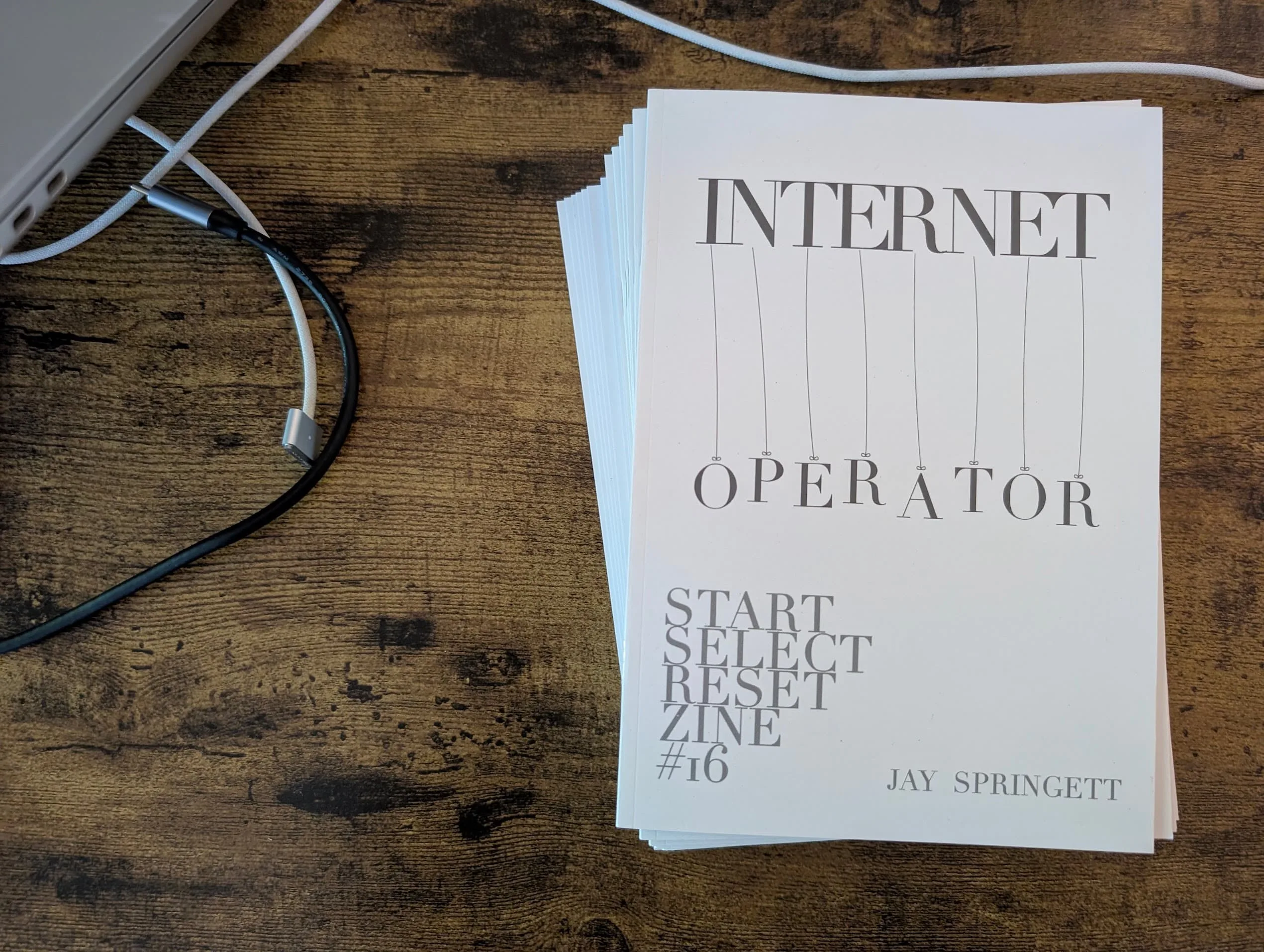 Start Select Reset Zine #016 | INTERNET OPERATOR